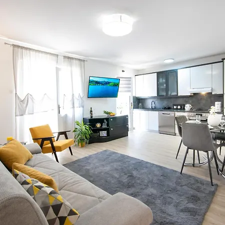 Filipeti 아파트 *