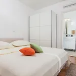 דירה Filipeti מאקרסקה